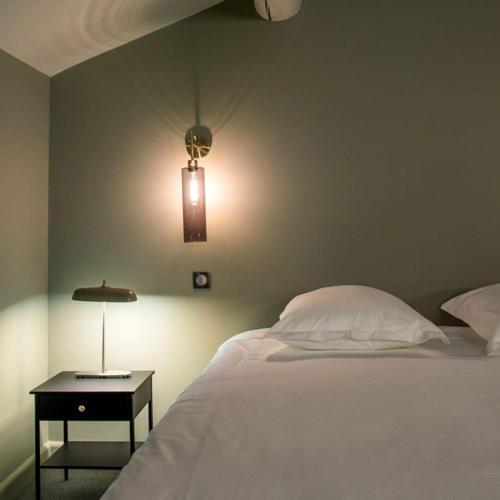 Les Chambres De L'Oustalet, Chambres D'Hotes Et Restaurant Etoile Жигондас Экстерьер фото
