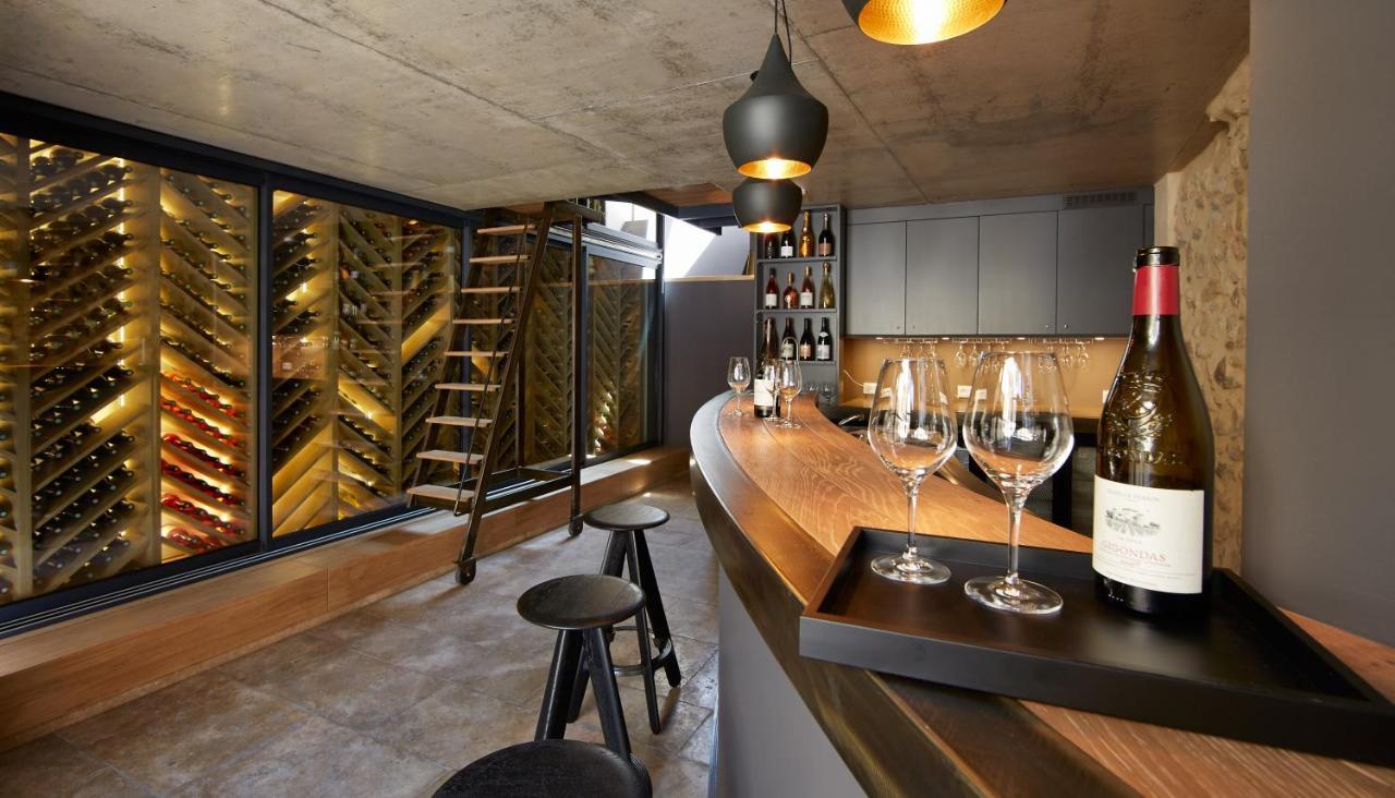 Les Chambres De L'Oustalet, Chambres D'Hotes Et Restaurant Etoile Жигондас Экстерьер фото